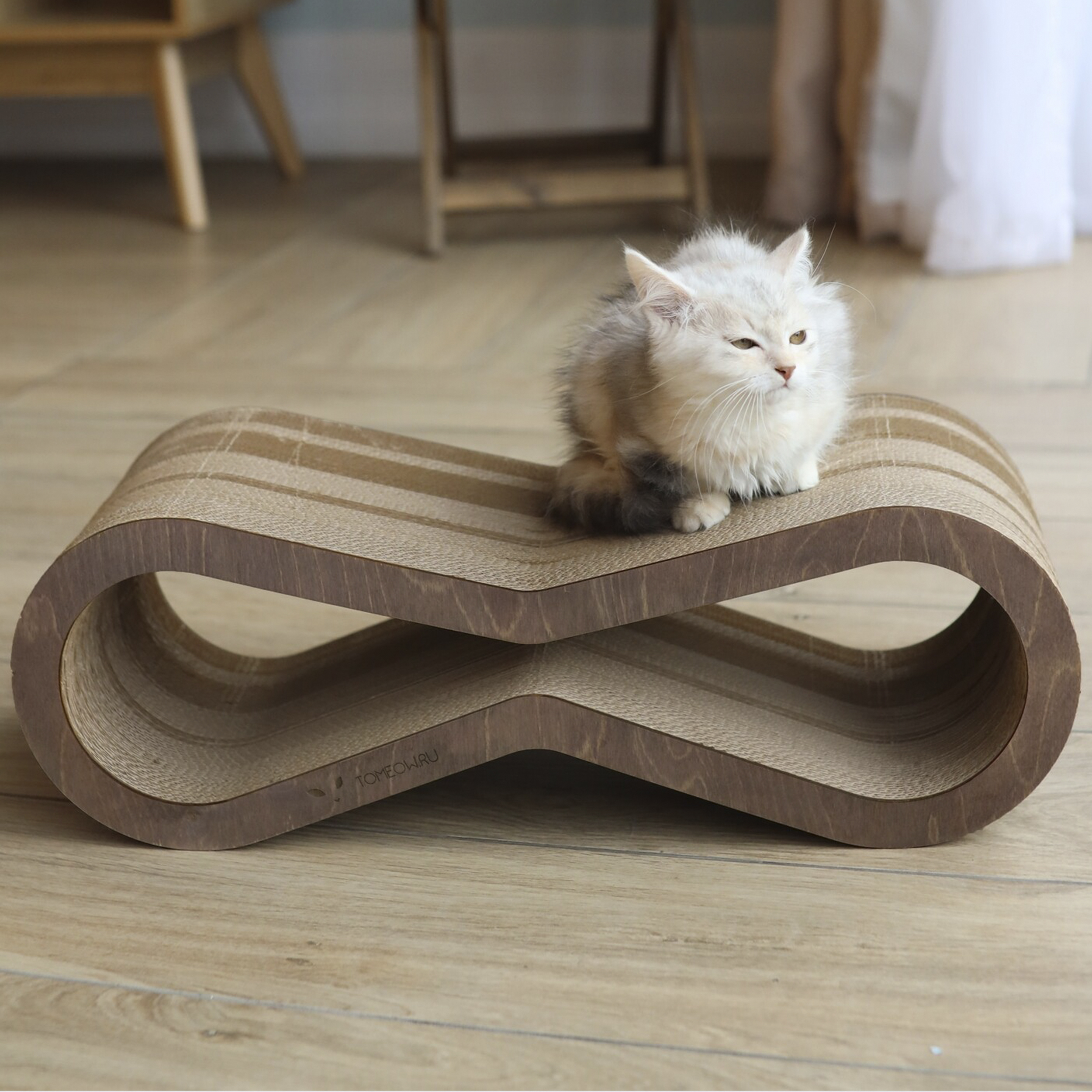 картинка Когтеточка Тумяу PREMIUM Экватор (мокко) 60х20х22 см.