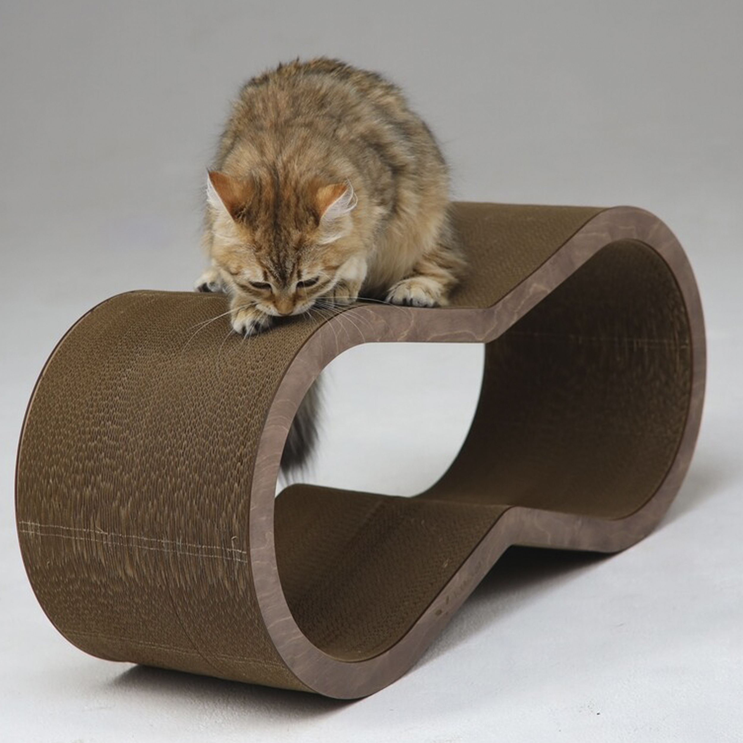 картинка Когтеточка Тумяу PREMIUM Вилс (темное дерево) 71х31х22 cм.