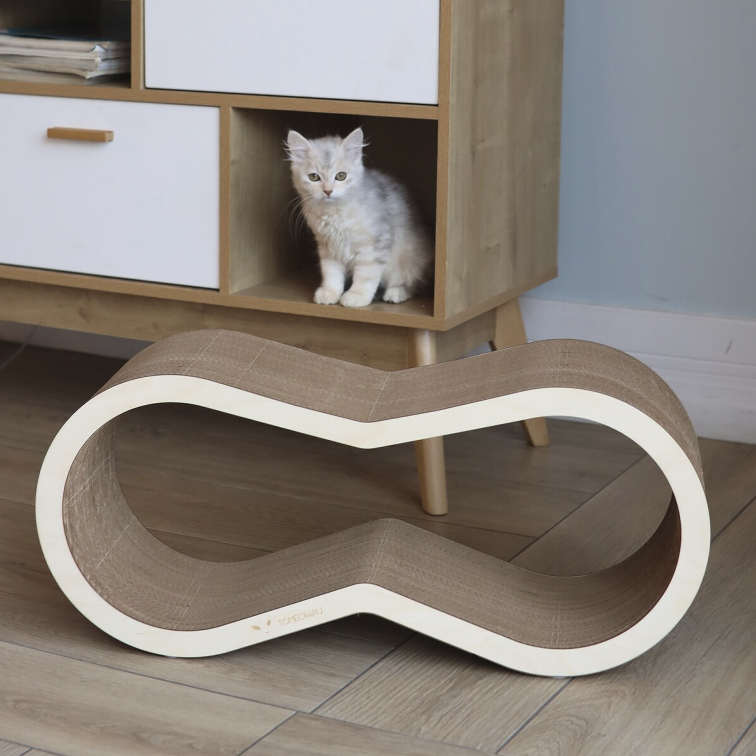 картинка Когтеточка Тумяу PREMIUM Вилс (светлое дерево) 71х31х22 cм.